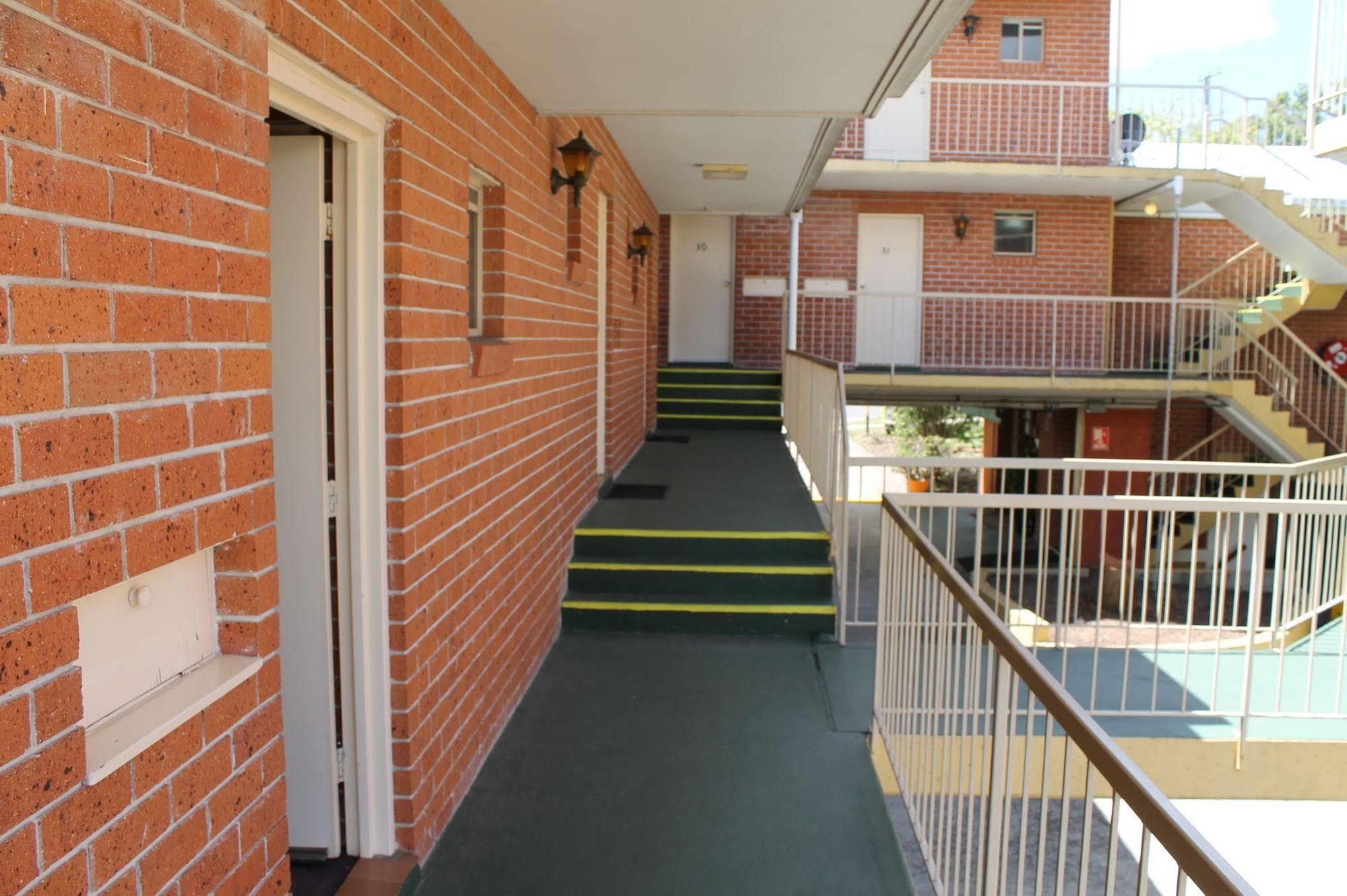 Greenslopes Motor Inn Brisbane Eksteriør billede
